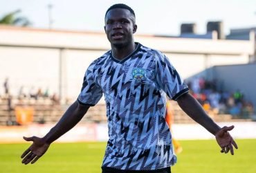 Chikola wa Tabora United Akwepa Vita ya Ufungaji Bora