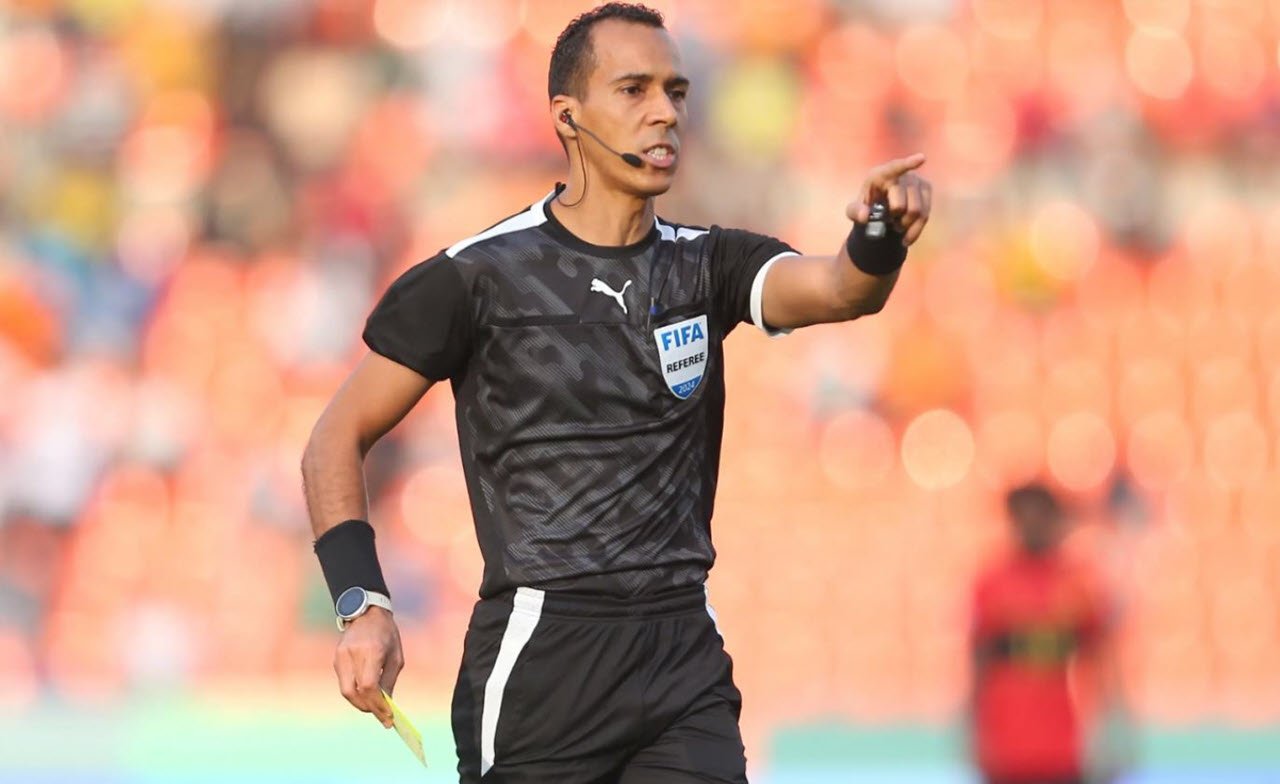 Refa Aliyekataa Bao la Aziz Ki Apewa Mechi ya Simba Nyumbani CAF