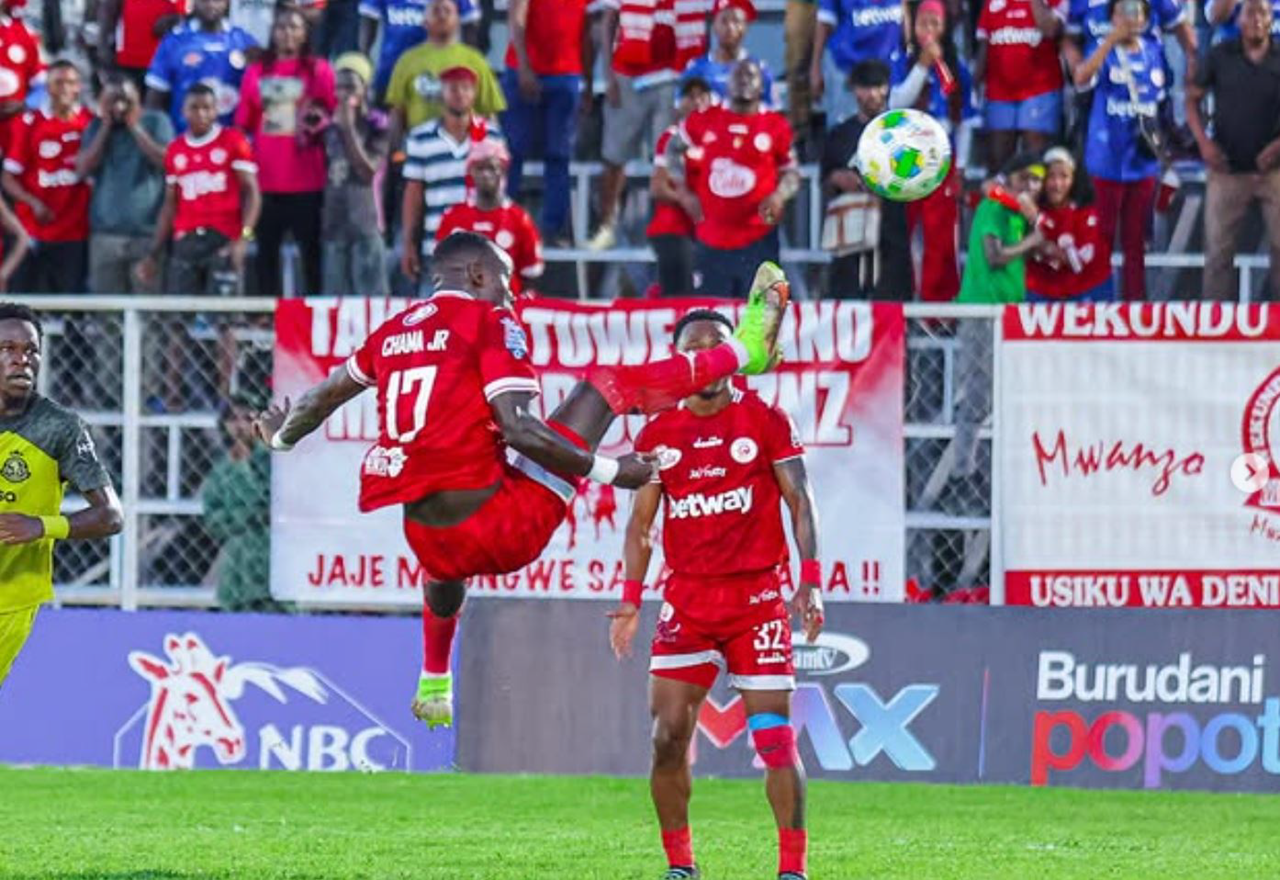 Chama Aibuka Nyota wa Mchezo Baada ya Bao na Assist Dhidi ya Yanga SC